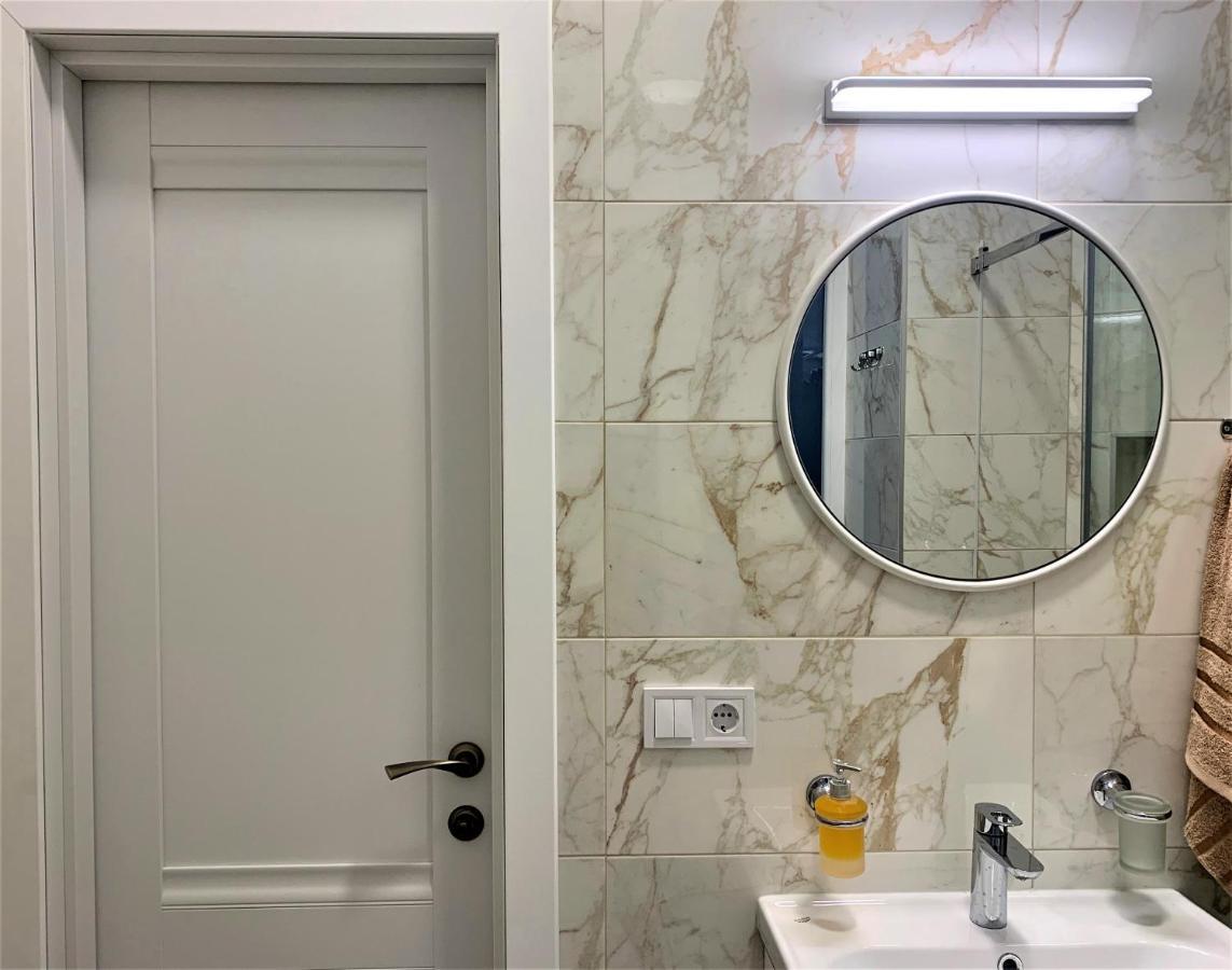 Iris Apartment On Popovich Lviv Luaran gambar