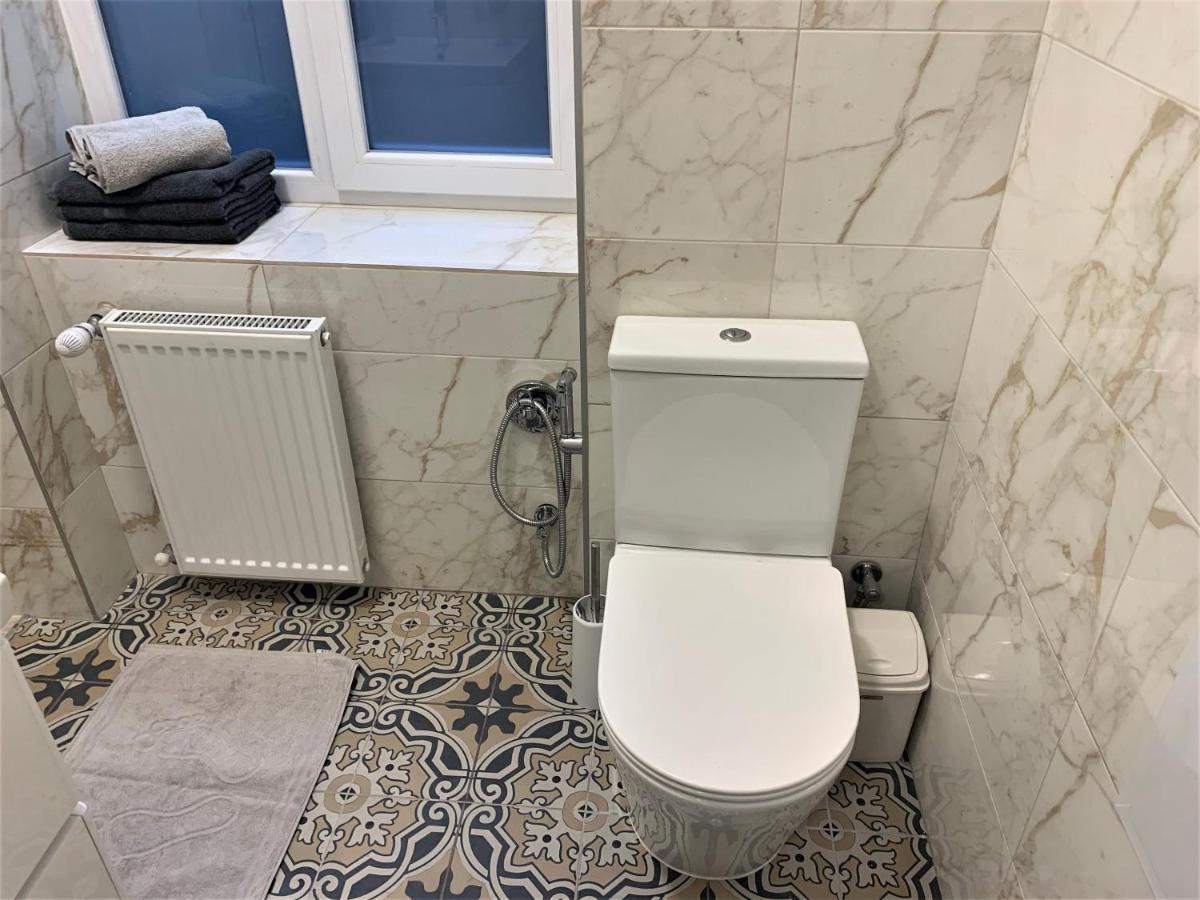 Iris Apartment On Popovich Lviv Luaran gambar