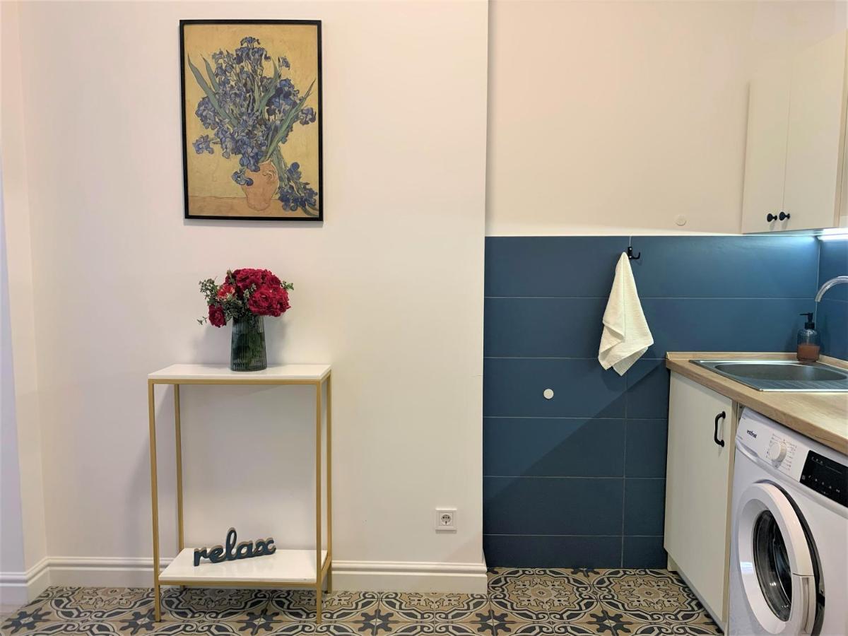 Iris Apartment On Popovich Lviv Luaran gambar